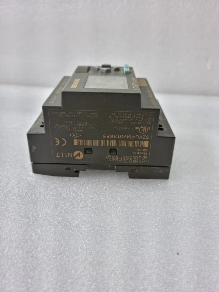Siemens 6ED1052-1MD00-0BA5 12/24VDC 12/24RC LOGO 6ED10521MD000BA5 (USED)